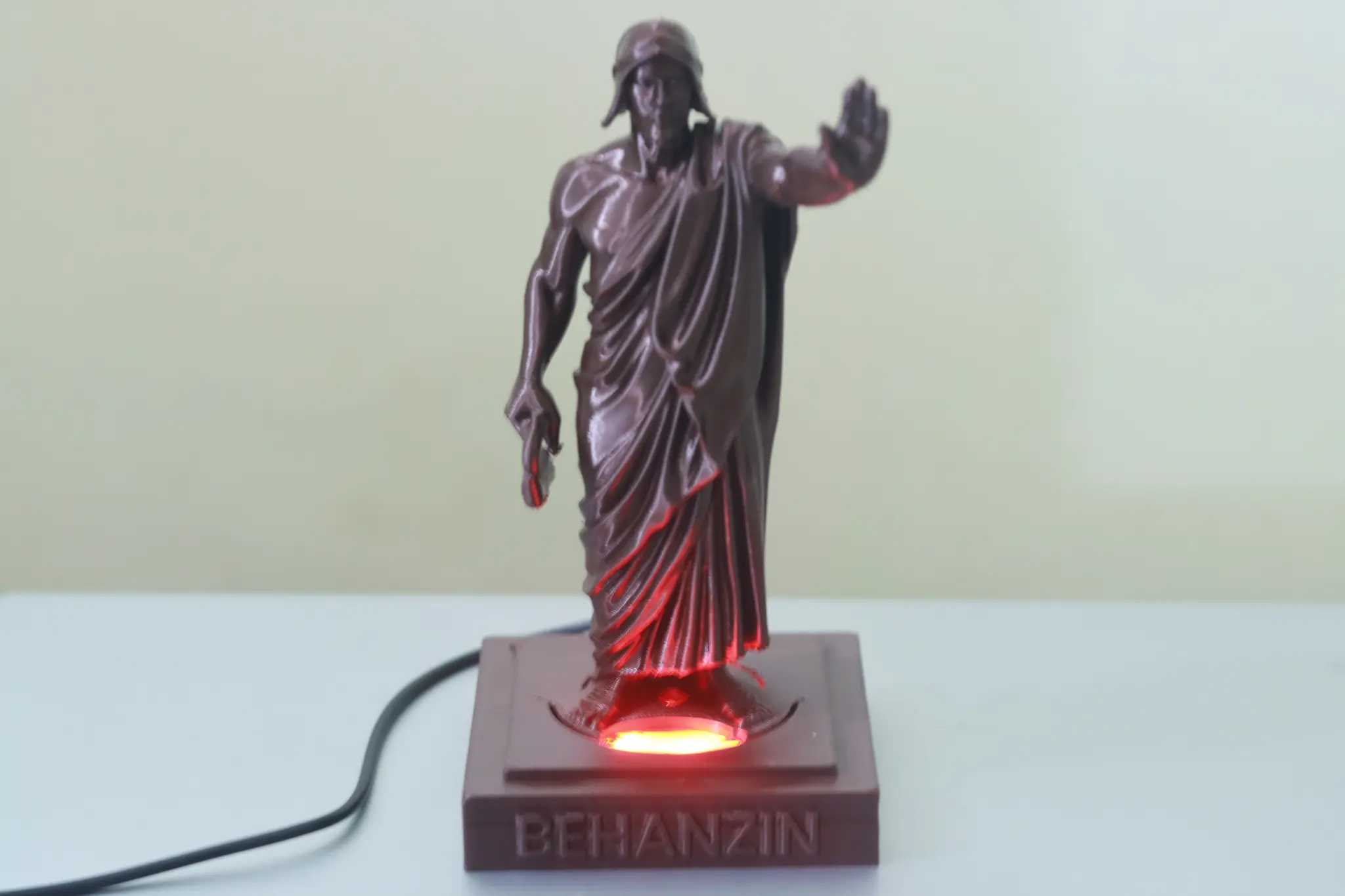 Lampe Roi Béhanzin